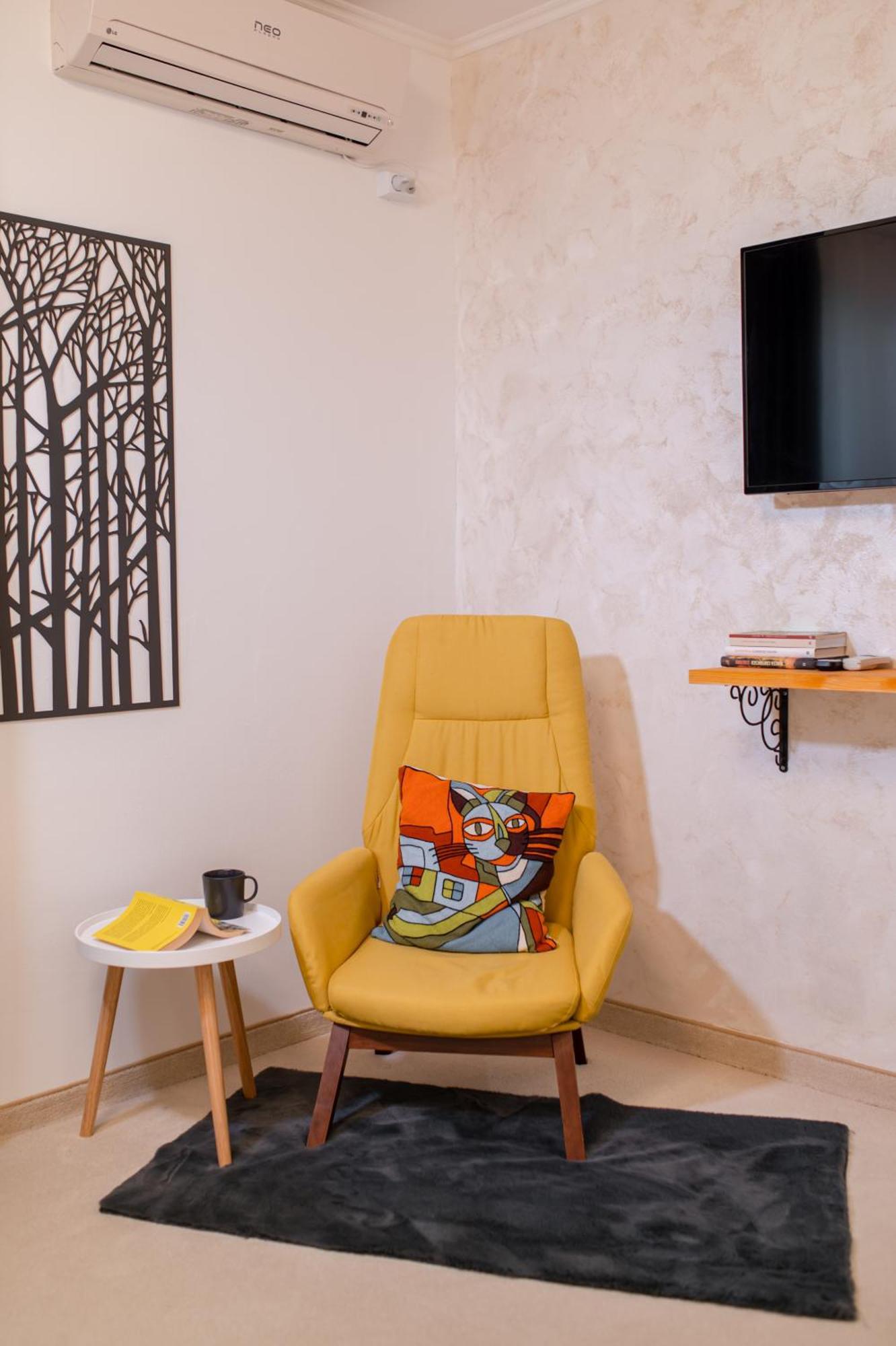 Apartment New Iorga3 Oldcity Selfcheckin Timisoara